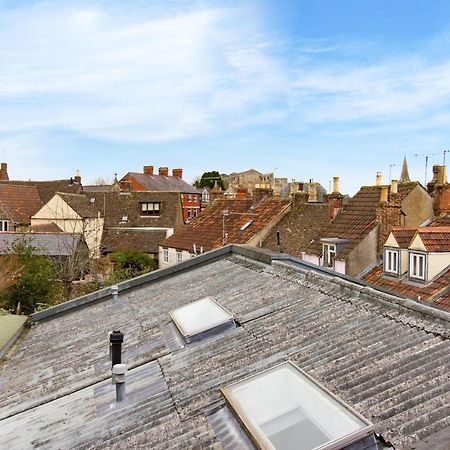 The Shoe Box Cottage With Allocated Parking マルムズベリー エクステリア 写真