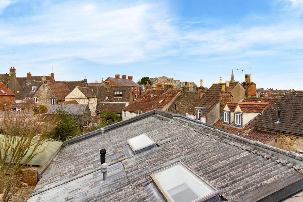 The Shoe Box Cottage With Allocated Parking マルムズベリー エクステリア 写真